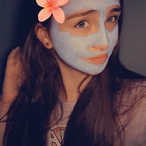 Meet your Posher, Mirakle